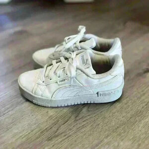 Kids Puma Jada Renew sneakers